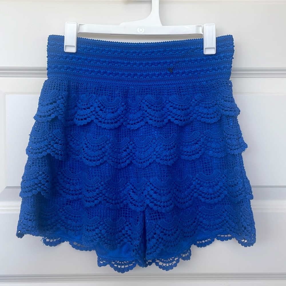 M USA Blue Chrochet Shorts